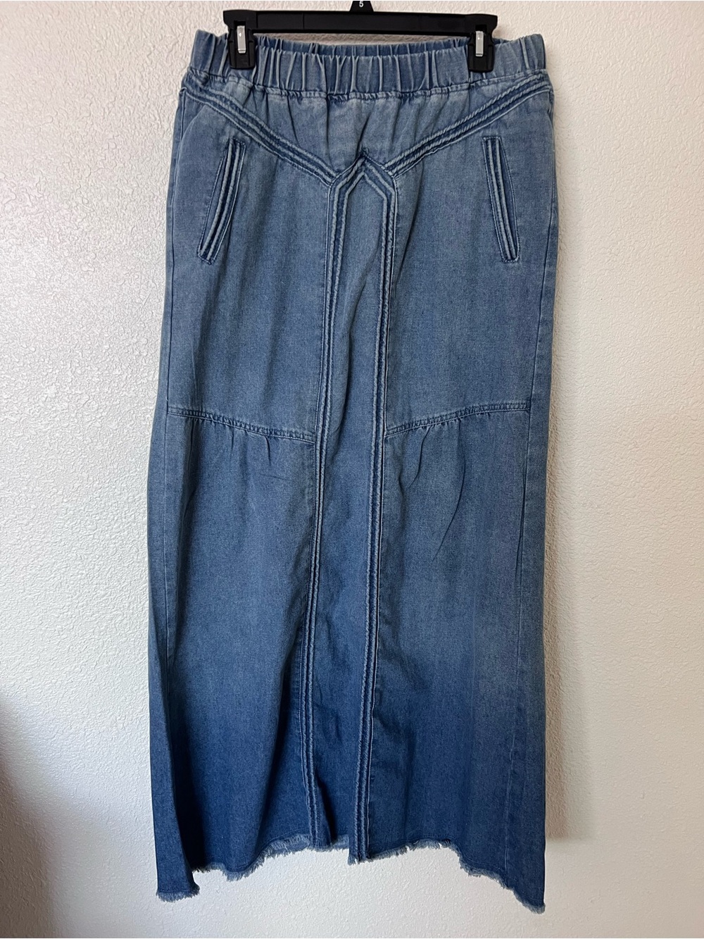 Denim Midi Skirt in Blue in Large